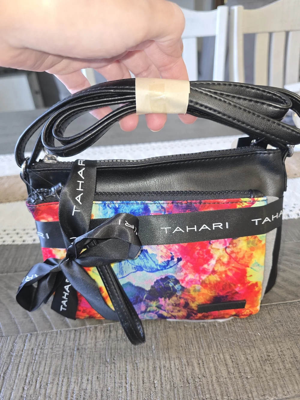 Tahari NWT Multicolor Floral Crossbody Bag Set with Matching Wristlet Watercolor